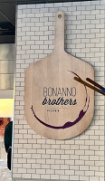 Bonnano Brothers Pizzeria food