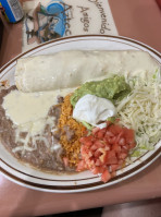 Grand Azteca Troy food