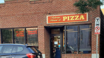 Melrose House Of Pizza outside