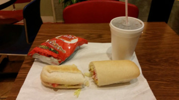 Ski's Sub Shop food