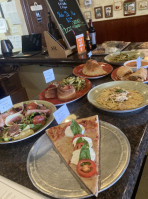 Russo's New York Pizzeria Italian Kitchen Galleria food