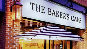 The Baker's Café food