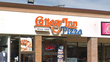 Cottage Inn Pizza Southfield outside