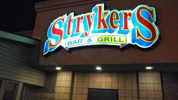 Strykers Grill food