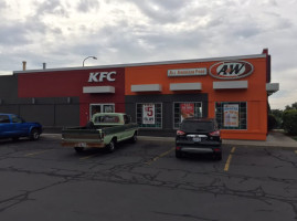 A&w outside