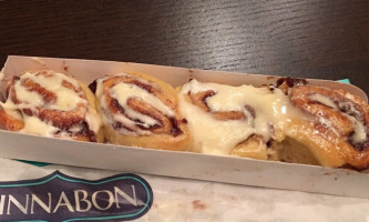 Cinnabon food