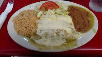 El Rodeo food