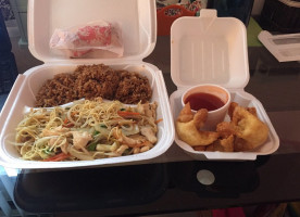 Moy Kong Express Inc food