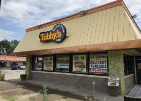 Tubby's Sub Shop outside