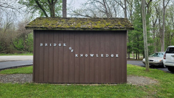 The Creekside Lodge outside