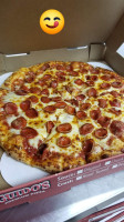 Guido's Premium Pizza Grand Blanc food