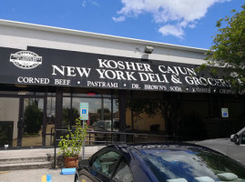 Kosher Cajun Ny Deli Grocery outside