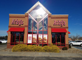 Arby's outside