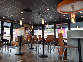 Taco Bell inside