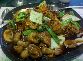 Hunan Gardens food