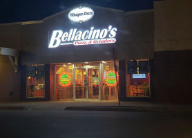 Bellacino's food