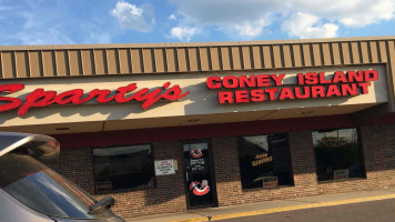 Sparty's Coney Island food