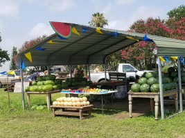 Leesville Cafe Kuntry Store outside