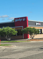 Wendy's In Bla outside