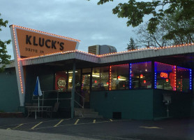 Kluck's Drive-in outside