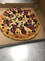 Golden Edge Pizza Dearborn Heights food