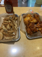 Buffalo Wild Wings food