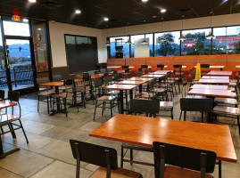 Taco Bell inside