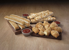 Pizza Hut food