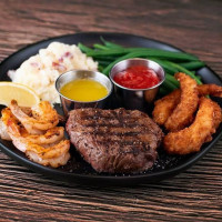 Black Angus Steakhouse food