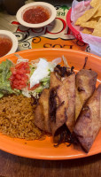 Los Amigos Mexican food