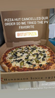 Stuft Pizza food