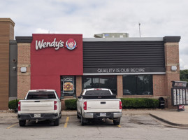 Wendy's outside