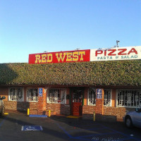 Red West Pizza outside