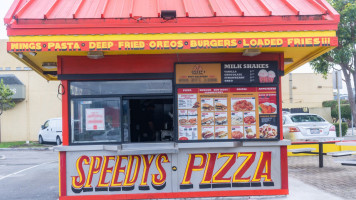 Speedy's Pizza Grill outside