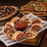 Guido's Premium Pizza Auburn Hills food