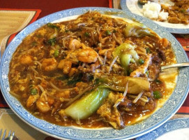 Hunan Gardens food