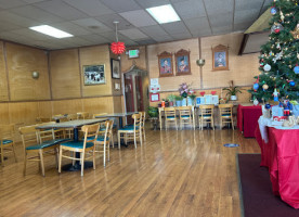 Thai Hut inside