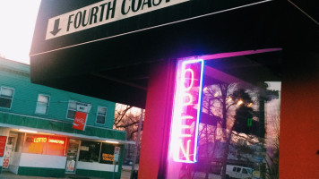 Fourth Coast Cafe And Bakery outside