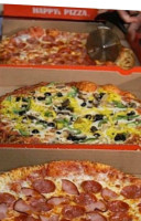 Happy's Pizza food