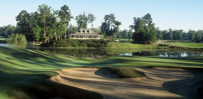 The Bluffs Golf And Sports Resort food