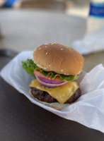 Woodies Drive-in food