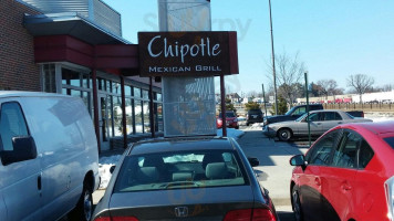 Chipotle Mexican Grill outside