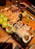 Ronin Sushi food