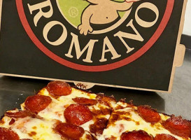 Papa Romano's Pizza Mr. Pita food