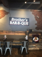 Brother's -b-que inside