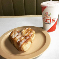 Cicis Pizza food