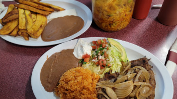 Ashley And Brothers Salvadoran food