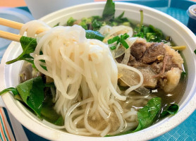 Phở My Vi food