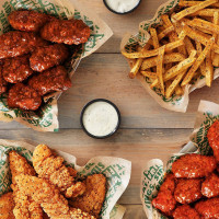 Wingstop inside