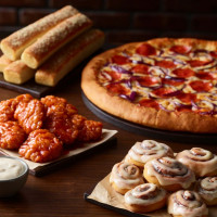 Pizza Hut food